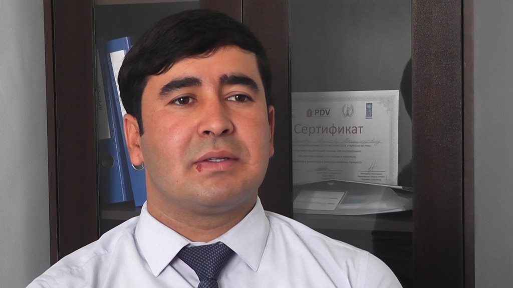 «Тут такие истории - фильмы можно снимать»: как в таджикской глубинке работают бесплатные юристы